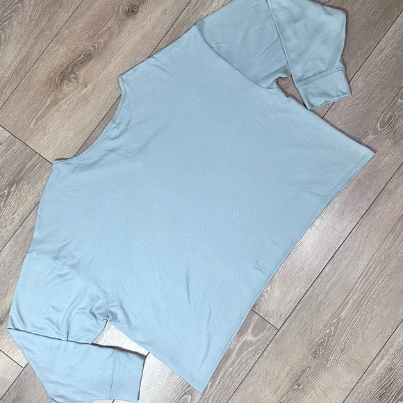 Hollister Sky Blue Boxy Long Sleeve Top - Picture 9 of 10